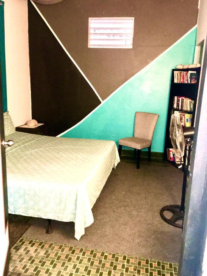 Medusa'S Hostel 阿瓜迪亚 外观 照片